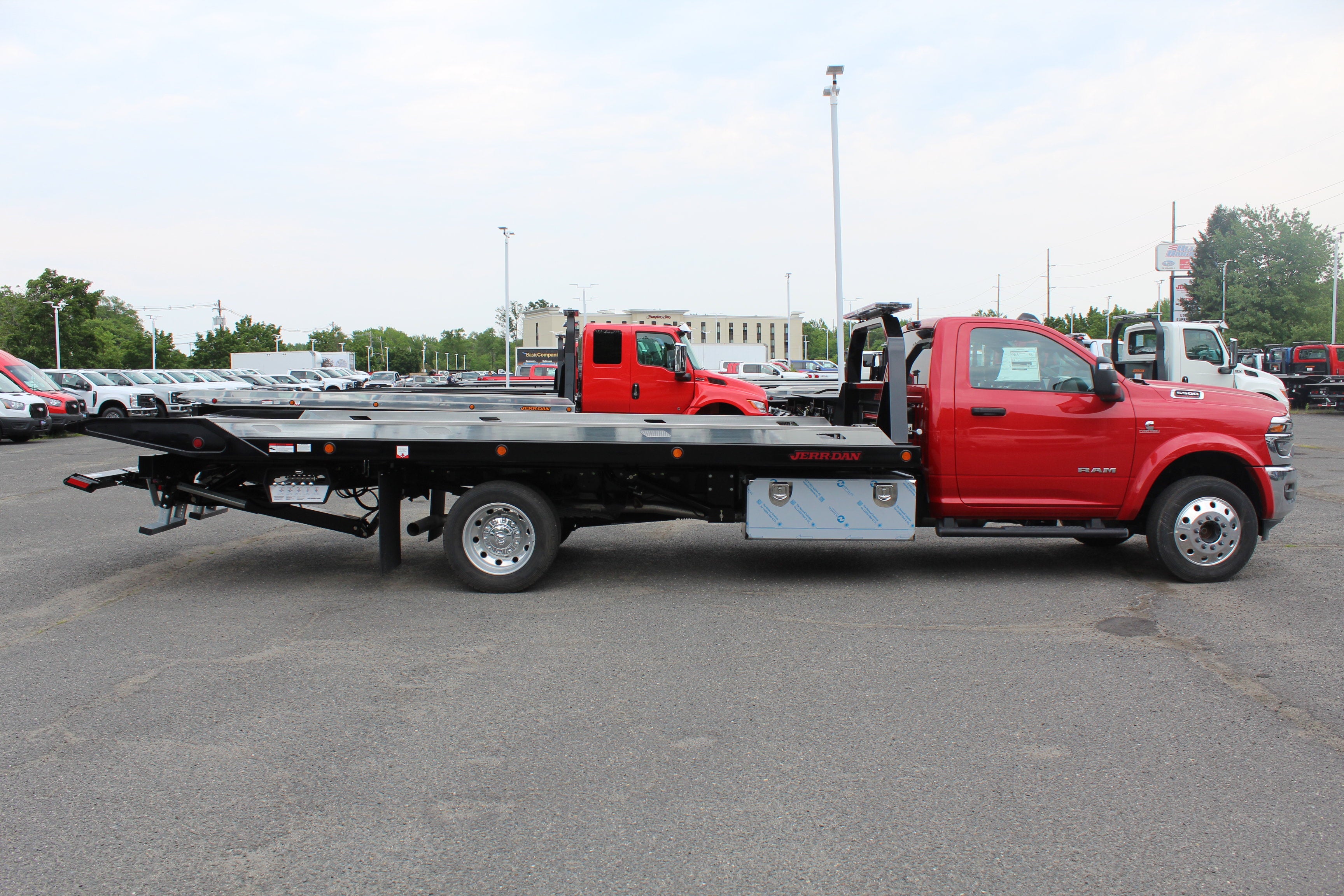 2026 RAM 5500 Jerr-Dan 6-Ton Dual-Angle Steel XLP SD Carrier