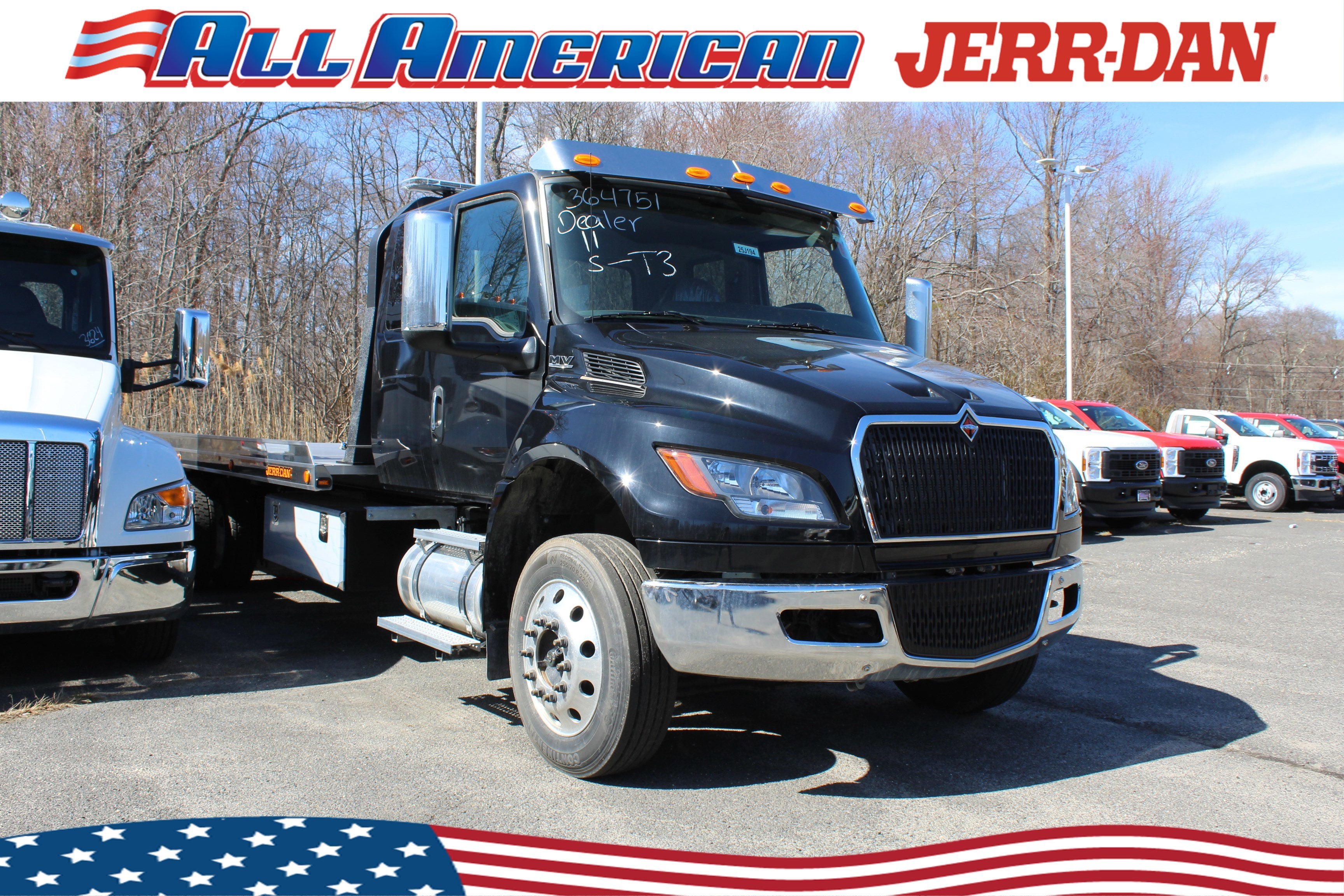 2025 International MV607 22 FT Aluminum 4x2 Carrier Jerr-Dan