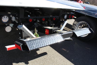 2025 International MV607 22 FT Aluminum 4x2 Carrier Jerr-Dan