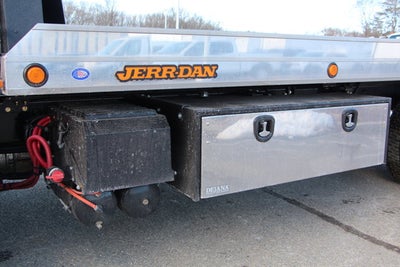 2025 International MV607 22 FT Aluminum 4x2 Carrier Jerr-Dan