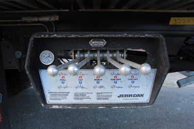 2025 International MV607 22 FT Aluminum 4x2 Carrier Jerr-Dan