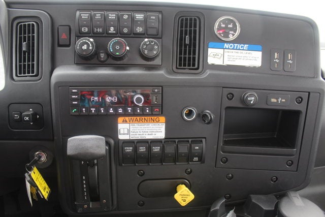 2025 International MV607 Jerr-Dan 6-Ton Aluminum XLP SD Carrier