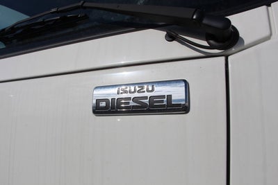 2024 Isuzu NRR 16 FT Box w/ ICC Bumper