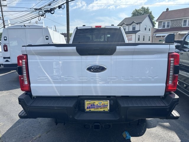 2023 Ford Super Duty F-350 SRW XL