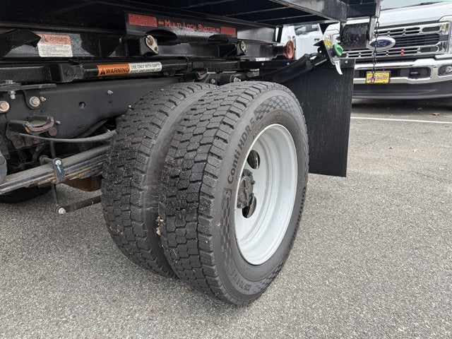 2024 Ford Super Duty F-550 DRW XL