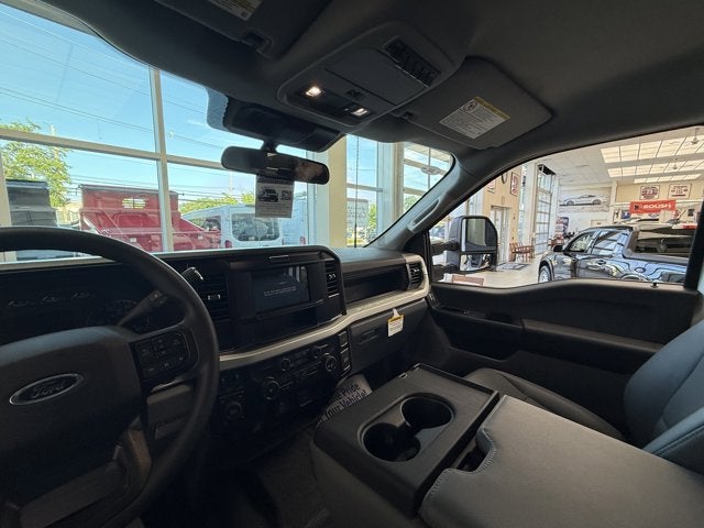 2026 Ford Chassis Cab F-350® XL