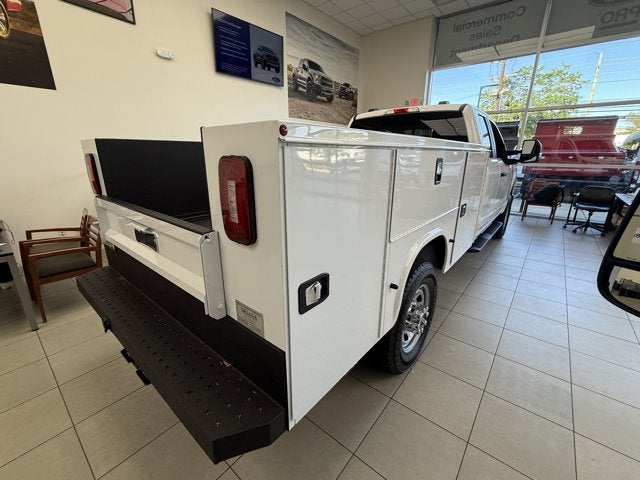 2026 Ford Chassis Cab F-350® XL