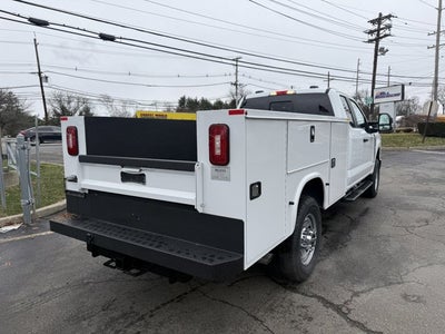 2026 Ford Chassis Cab F-350® XL