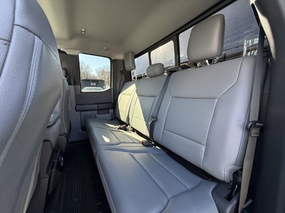 2025 Ford Chassis Cab F-350® XL