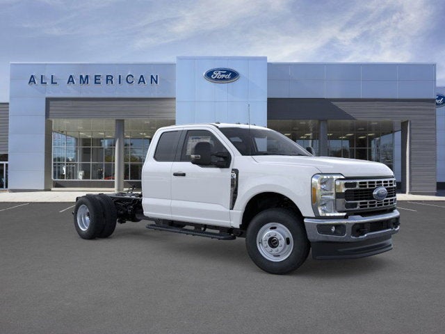 2026 Ford Chassis Cab F-350® XL