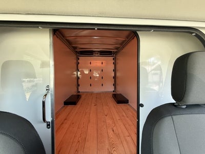 2025 Ford Transit Chassis Cutaway