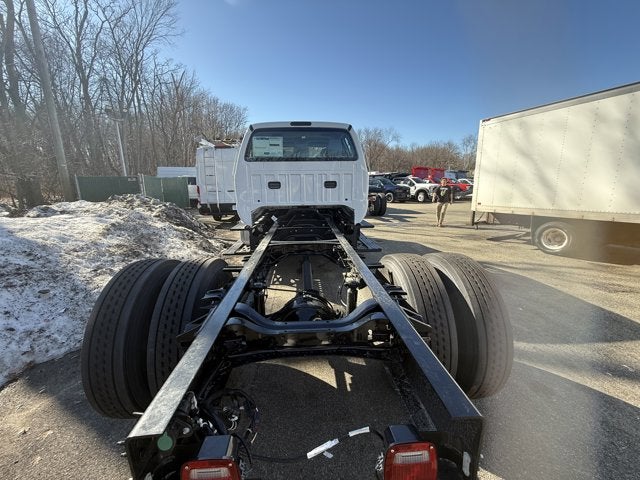 2027 Ford F-650-750 F-650 SD Diesel Straight Frame
