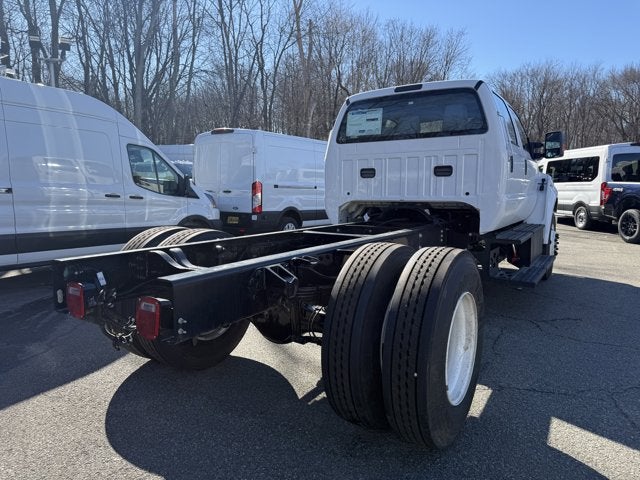 2027 Ford F-650-750 F-650 SD Diesel Straight Frame