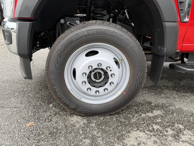 2026 Ford Chassis Cab F-550® XL