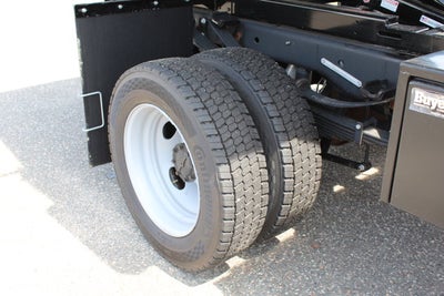 2025 Ford Chassis Cab F-550® XL