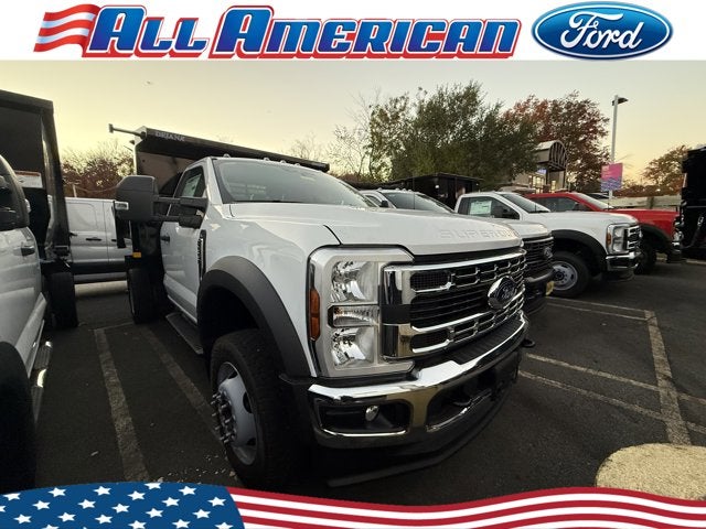 2025 Ford Chassis Cab F-550® XL