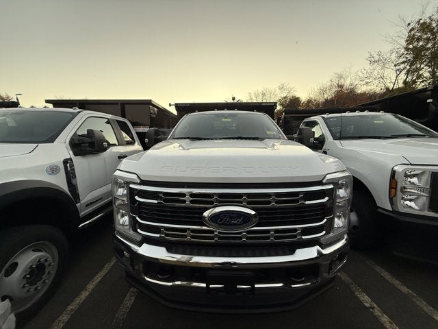 2025 Ford Chassis Cab F-550® XL