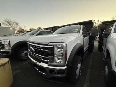 2025 Ford Chassis Cab F-550® XL