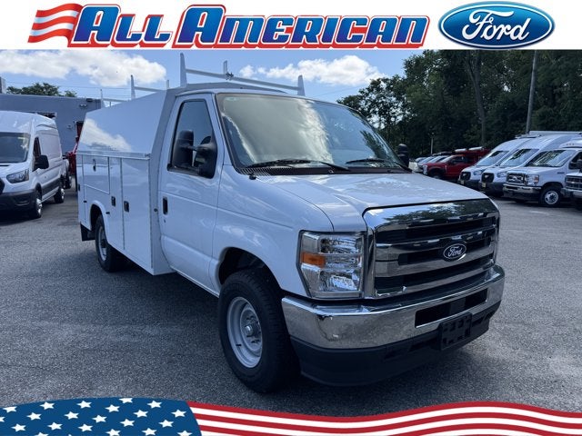 2026 Ford Econoline Cutaway E-350 SRW