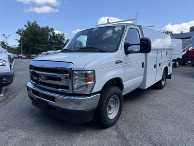 2026 Ford Econoline Cutaway E-350 SRW
