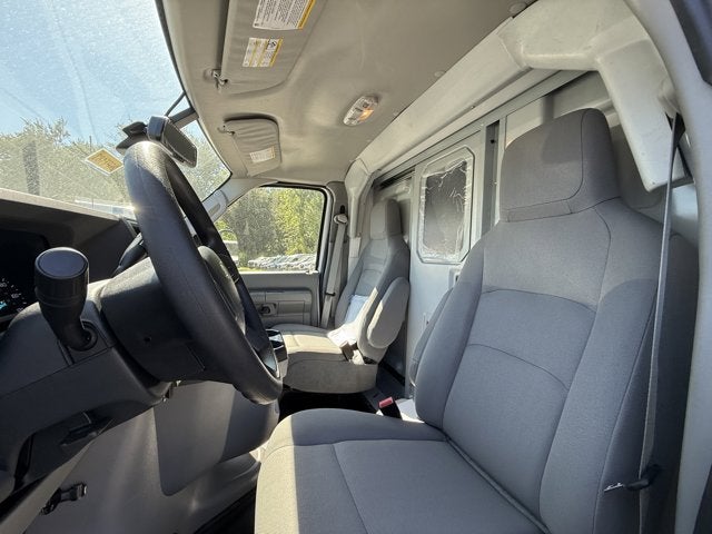 2026 Ford Econoline Cutaway E-350 SRW