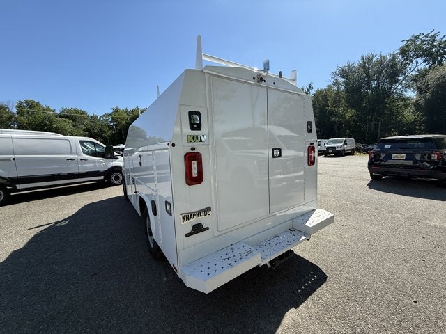 2026 Ford Econoline Cutaway E-350 SRW