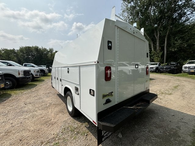 2025 Ford Econoline Cutaway E-350 SRW