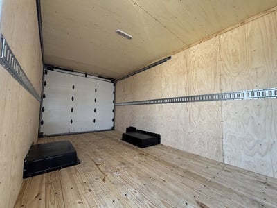 2025 Ford Econoline Cutaway E-450 DRW