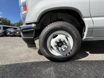 2026 Ford Econoline Cutaway E-450 DRW