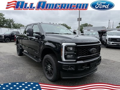 2026 Ford Super Duty F-350® Lariat®