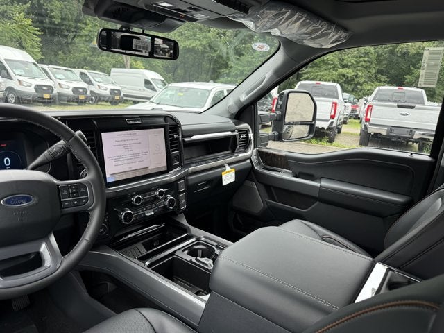 2026 Ford Super Duty F-350® Lariat®