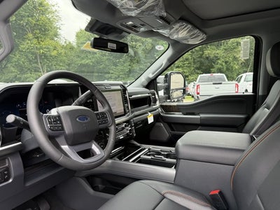 2026 Ford Super Duty F-350® Lariat®