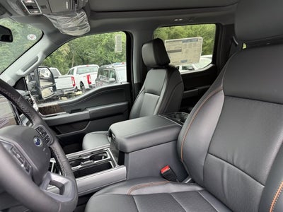 2026 Ford Super Duty F-350® Lariat®
