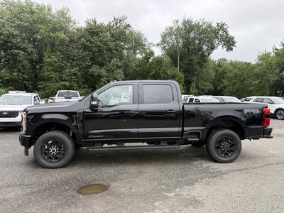2026 Ford Super Duty F-350® Lariat®