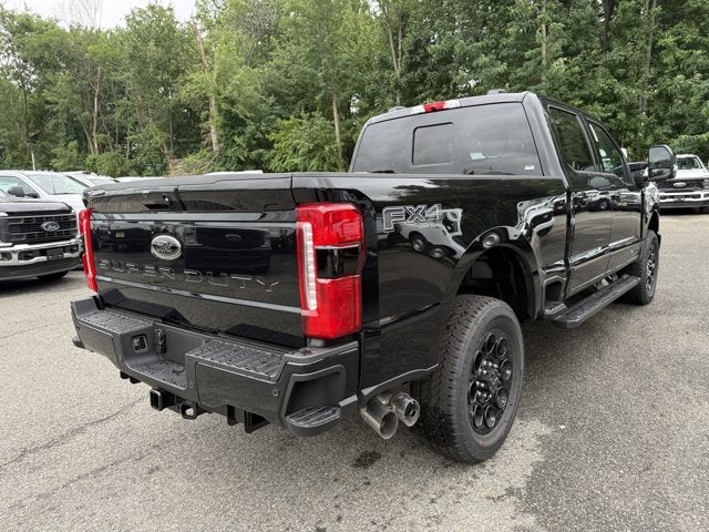 2026 Ford Super Duty F-350® Lariat®