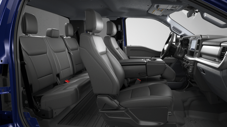 2026 Ford Super Duty F-350® XLT