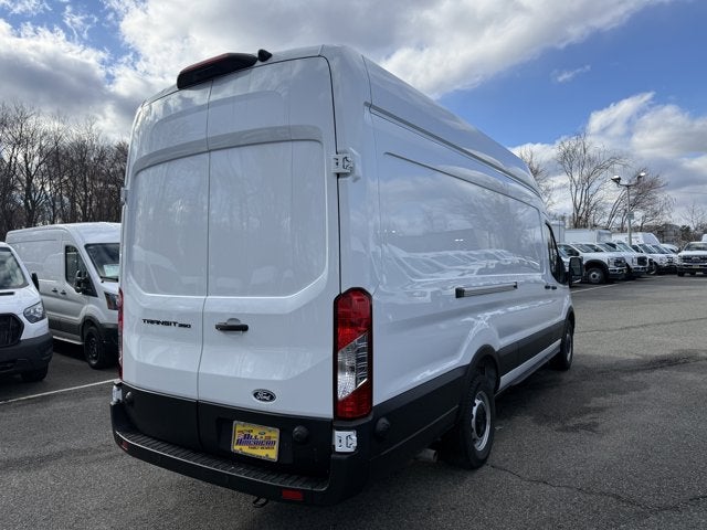 2026 Ford Transit Commercial Cargo Van