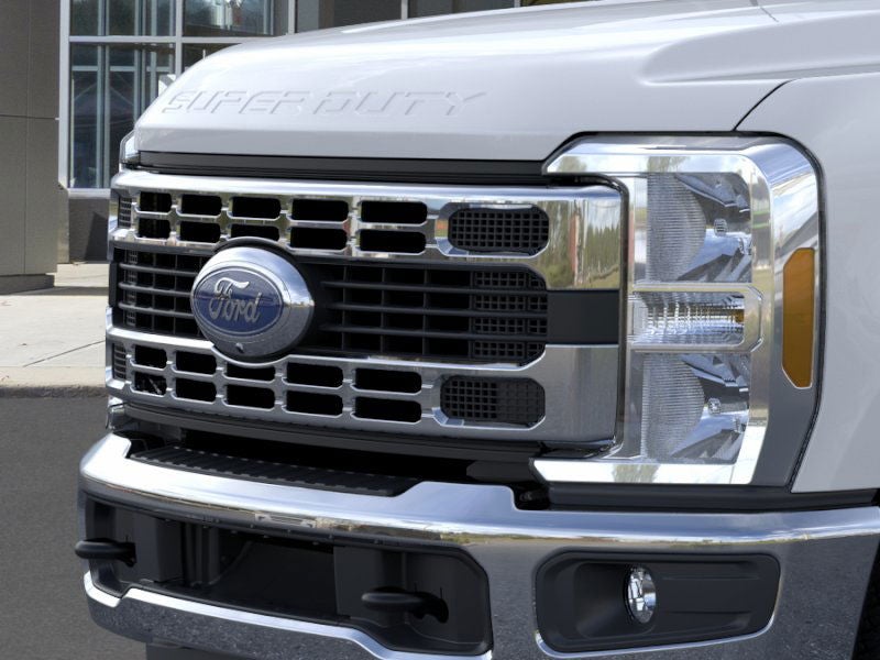 2026 Ford Super Duty F-350® XLT