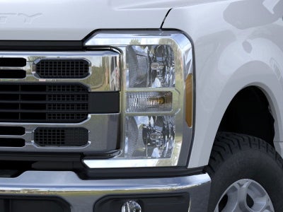 2026 Ford Super Duty F-350® XLT